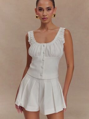 NWT Meshki Issy Tailored Cotton Shorts - Size XXS